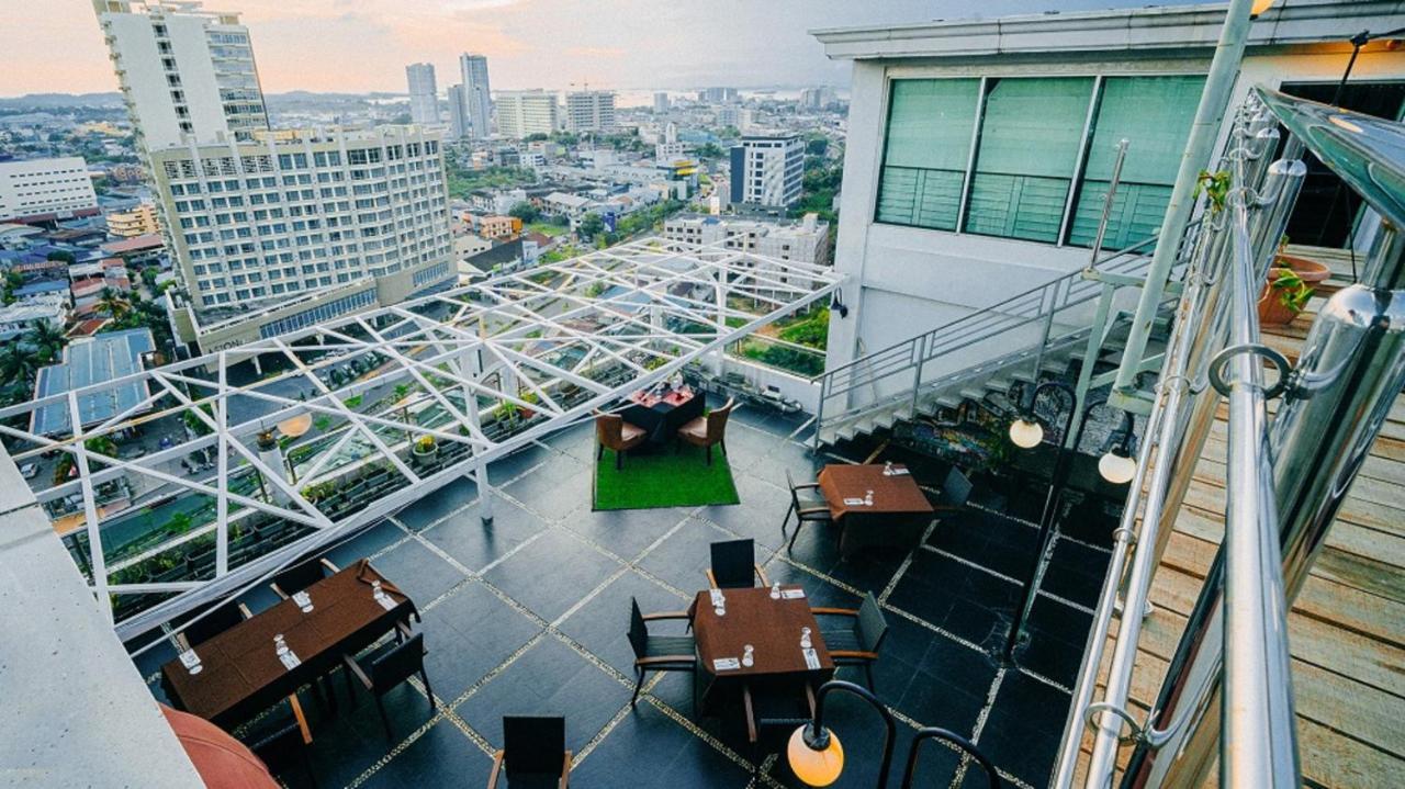 King'S Hotel Nagoya Batam Exterior foto